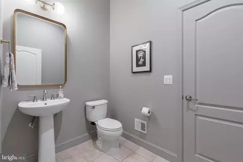 Entry Way - 42018 Mill Quarter Pl, Ashburn, VA 20148 photo 1 of 10