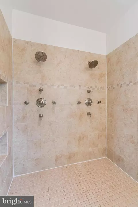 Bath - 42018 Mill Quarter Pl, Ashburn, VA 20148 photo 2 of 3