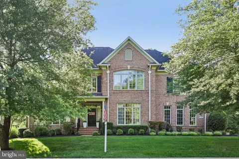 22494 Wilderness Acres Cir, Leesburg, VA 20175