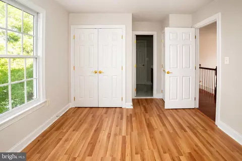 Bedroom - 42848 Sidney Pl, Ashburn, VA 20148 photo 1 of 3