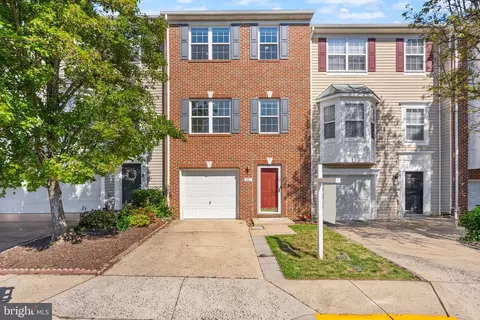257 Golden Larch Ter NE, Leesburg, VA 20176