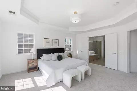 Bedroom - 42637 Willow Bend Dr, Brambleton, VA 20148 photo 2 of 7