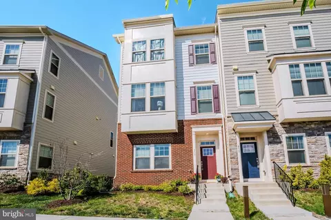 813 Sawback Sq NE, Leesburg, VA 20176