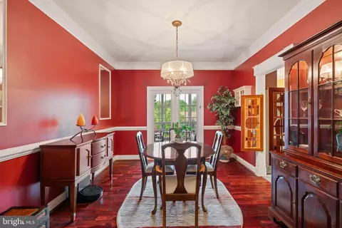 Dining - 20617 Avalon Ct, Sterling, VA 20165 photo 1 of 2