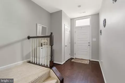 Entry Way - 21077 Ashburn Heights Dr, Ashburn, VA 20148 photo 1 of 8