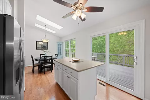 Kitchen - 27 Brinks Ct, Sterling, VA 20165 photo 3 of 3