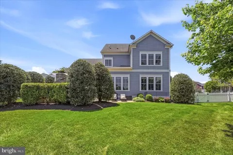 Other - 41704 Bloomfield Path St, Ashburn, VA 20148 photo 22 of 31