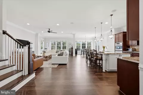 Entry Way - 41704 Bloomfield Path St, Ashburn, VA 20148 photo 4 of 17