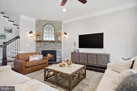 Other - 41704 Bloomfield Path St, Ashburn, VA 20148 photo 3 of 31
