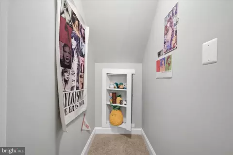 Entry Way - 41704 Bloomfield Path St, Ashburn, VA 20148 photo 13 of 17