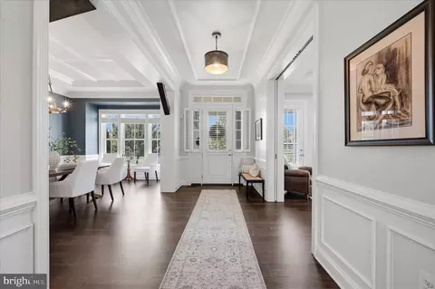 Entry Way - 41704 Bloomfield Path St, Ashburn, VA 20148 photo 1 of 17