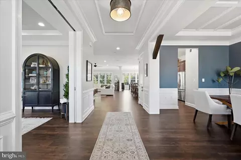 Entry Way - 41704 Bloomfield Path St, Ashburn, VA 20148 photo 2 of 17