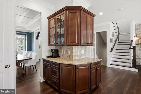 Entry Way - 41704 Bloomfield Path St, Ashburn, VA 20148 photo 7 of 17