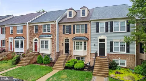 43576 Blacksmith Sq, Ashburn, VA 20147 photo 3