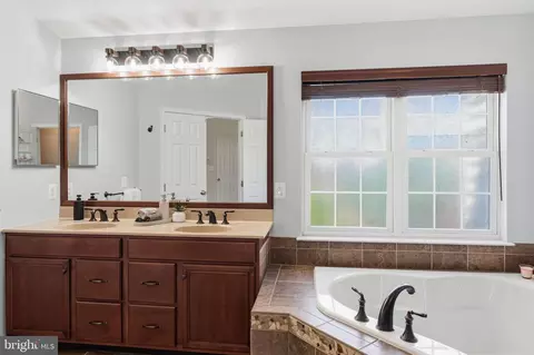 Other - 25633 Anthem Ter, Chantilly, VA 20152 photo 10 of 17