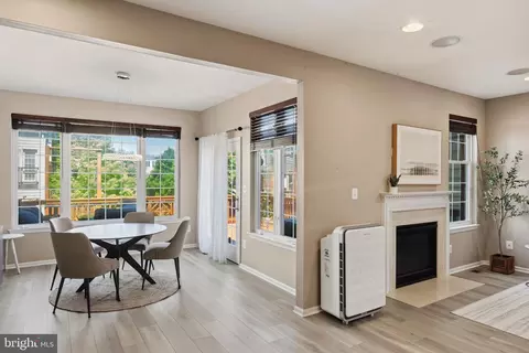 Dining - 25633 Anthem Ter, Chantilly, VA 20152 photo 2 of 5