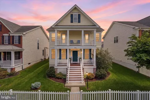 25202 Justice Dr, Chantilly, VA 20152