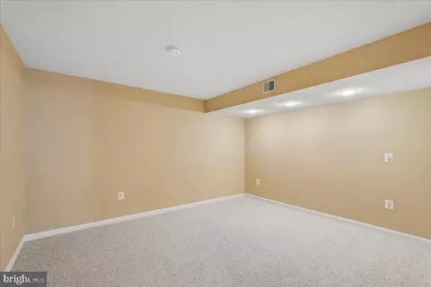 Other - 42820 Crossbow Ct, Ashburn, VA 20147 photo 17 of 18