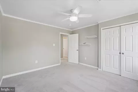 Bedroom - 42820 Crossbow Ct, Ashburn, VA 20147 photo 3 of 8