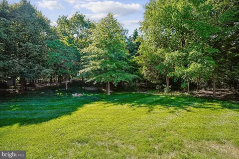 Exterior - 42820 Crossbow Ct, Ashburn, VA 20147 photo 10 of 10