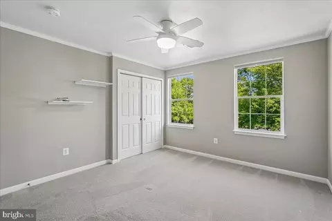 Bedroom - 42820 Crossbow Ct, Ashburn, VA 20147 photo 2 of 8