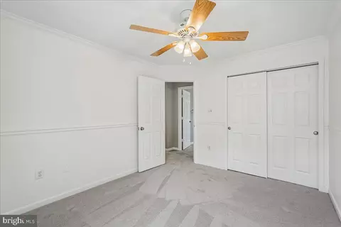Bedroom - 42820 Crossbow Ct, Ashburn, VA 20147 photo 6 of 8