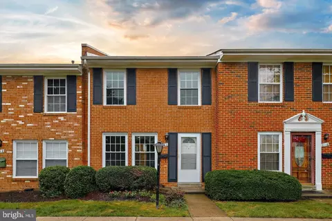 220 N Sterling Blvd, Sterling, VA 20164