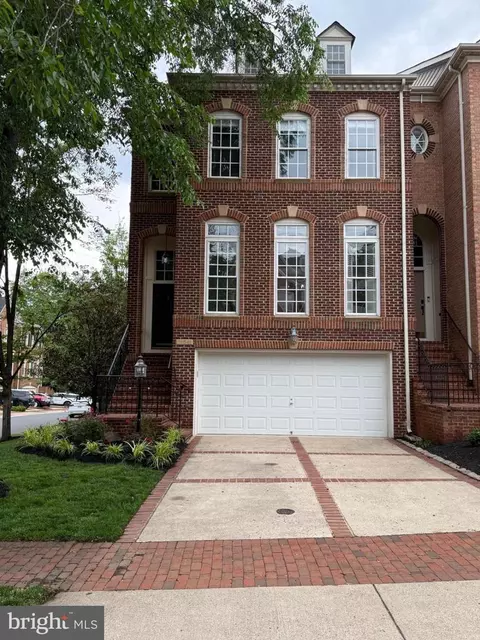 18541 Perdido Bay Ter, Leesburg, VA 20176