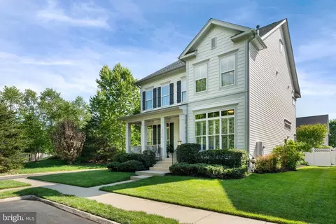 23414 Higbee Ln, Brambleton, VA 20148