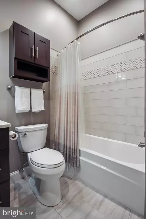 Bath - 20341 Ashcroft Ter, Sterling, VA 20165 photo 6 of 6