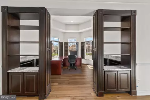Entry Way - 43341 Barnstead Dr, Ashburn, VA 20148 photo 8 of 17