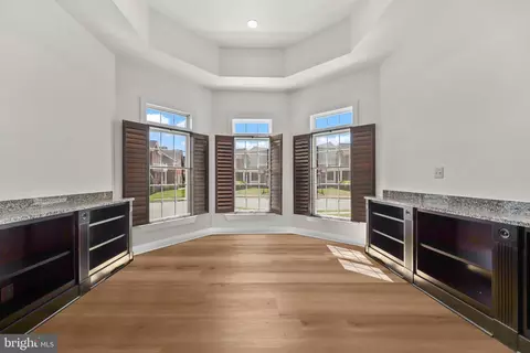 Entry Way - 43341 Barnstead Dr, Ashburn, VA 20148 photo 9 of 17