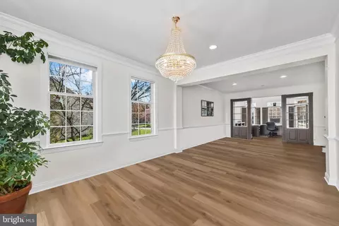 Entry Way - 43341 Barnstead Dr, Ashburn, VA 20148 photo 6 of 17