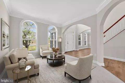Living - 16546 Lance Trail Ct, Hamilton, VA 20158 photo 1 of 10