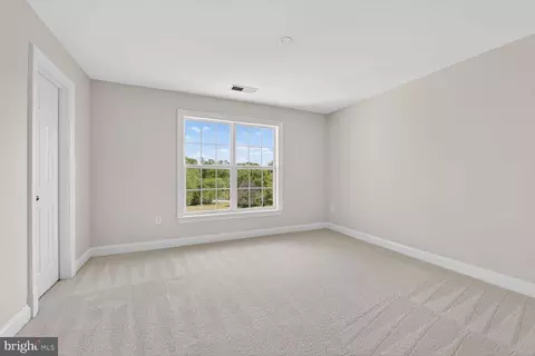 Bedroom - 16546 Lance Trail Ct, Hamilton, VA 20158 photo 5 of 5