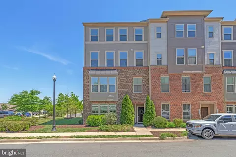 25286 Gray Poplar Ter, Aldie, VA 20105