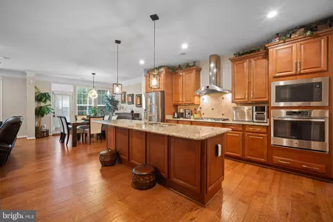 24619 S Greysteel Sq, Aldie, VA 20105