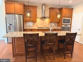 24619 Greysteel Sq, Aldie, VA 20105