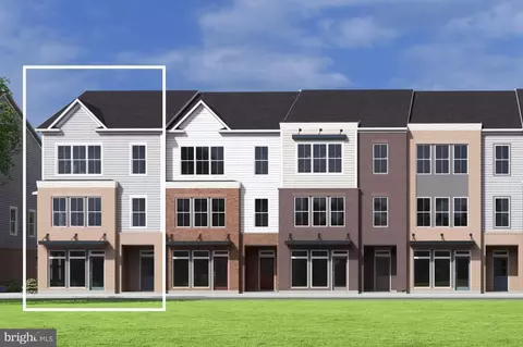 215 Halliford Ter NE, Leesburg, VA 20176