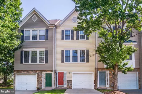 23014 Fontwell Sq, Sterling, VA 20166