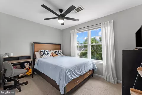 Bedroom - 43226 Clearnight Ter, Ashburn, VA 20147 photo 1 of 5