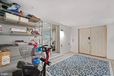Entry Way - 43226 Clearnight Ter, Ashburn, VA 20147 photo 3 of 3