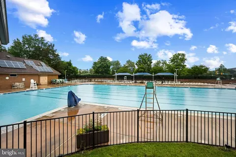 Exterior - 43226 Clearnight Ter, Ashburn, VA 20147 photo 10 of 10