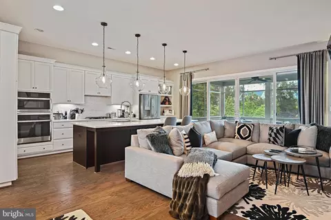 Kitchen - 23560 Epperson Sq, Brambleton, VA 20148 photo 1 of 5