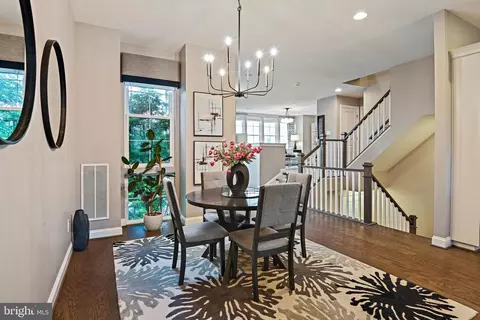 Dining - 23560 Epperson Sq, Brambleton, VA 20148 photo 3 of 3