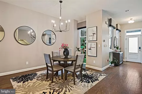Dining - 23560 Epperson Sq, Brambleton, VA 20148 photo 2 of 3