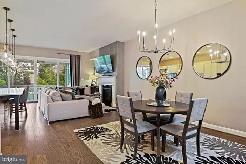 Dining - 23560 Epperson Sq, Brambleton, VA 20148 photo 1 of 3