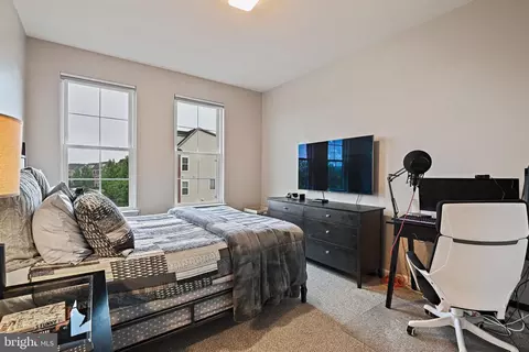 Bedroom - 23560 Epperson Sq, Brambleton, VA 20148 photo 1 of 9