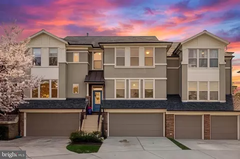 42517 Sandwort Ter, Brambleton, VA 20148
