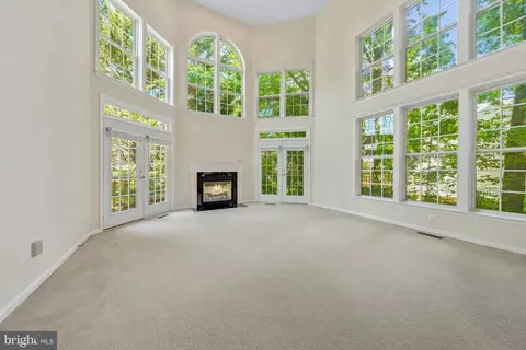Living - 40396 Milford Dr, Broadlands, VA 20148 photo 3 of 6